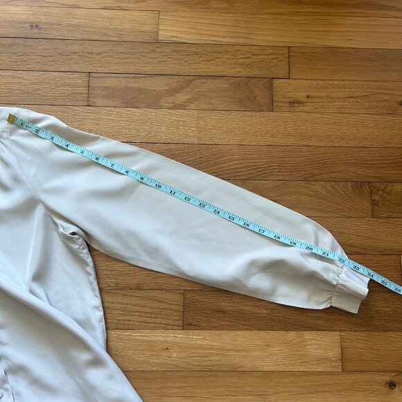 Vintage Beige Button-Up Long Sleeve Blouse - Picture 10 of 10